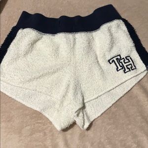TOMMY HILFIGER white and navy fuzzy shorts